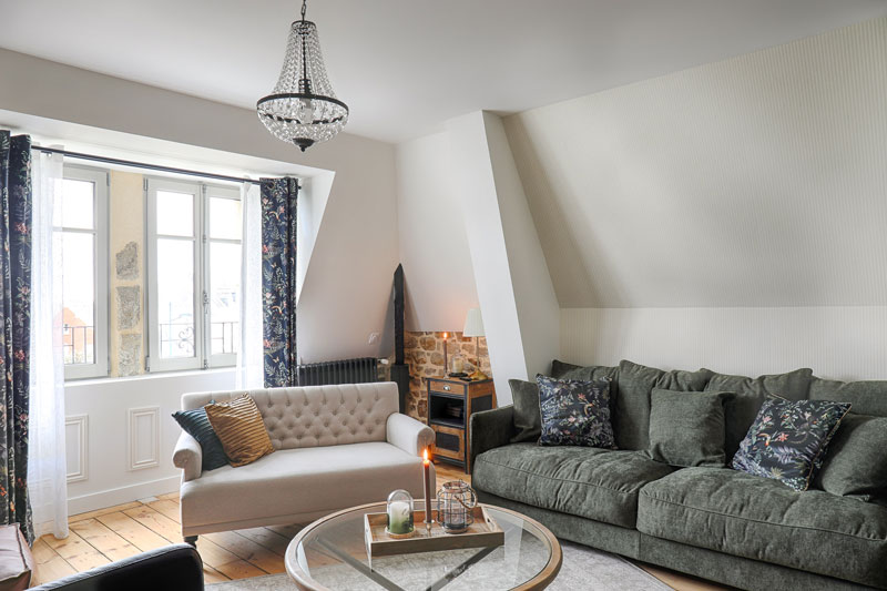 Salon de la Suite Gustave, vue clocher Sainte-Anne